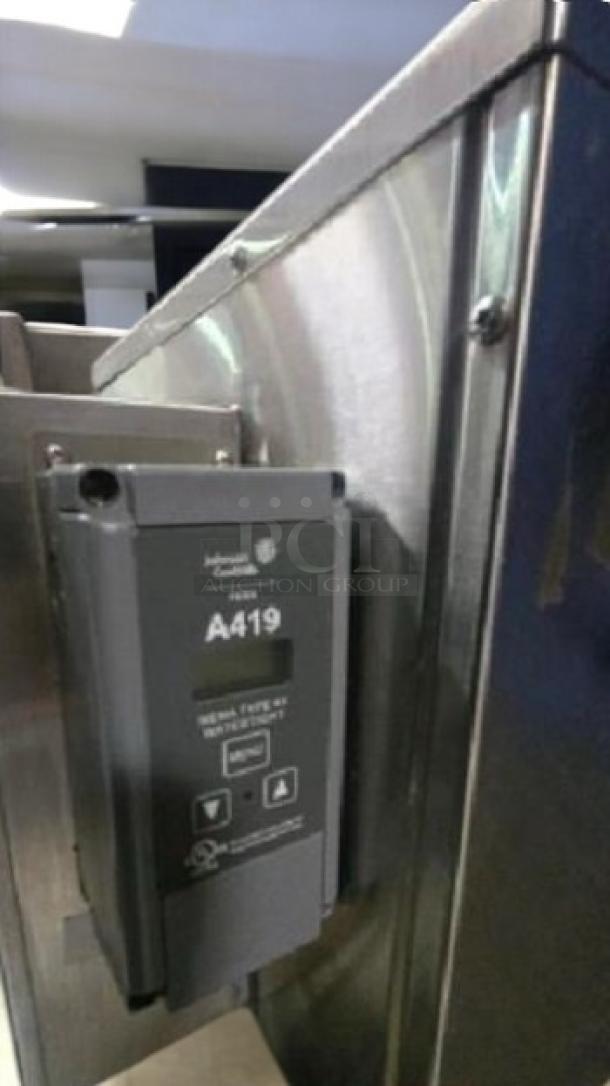 Industrial hot water dispenser, great condition with Johnson Controls A419 digital temperature controller, 208/240V, fully tested.