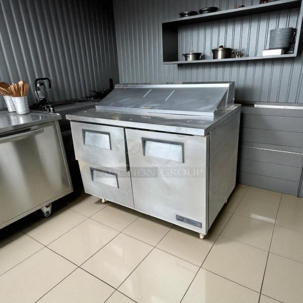True TSSU-48-12D-2 sandwich/salad prep table, 48", stainless steel, excellent condition, 115V, fully tested.