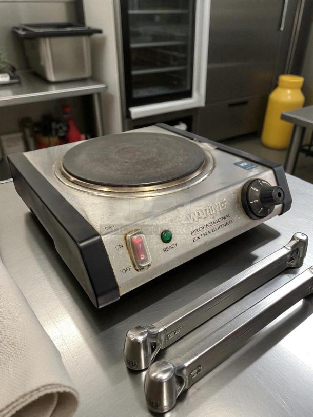 Waring WEB300 single burner range, 1300W, great condition, solid top, tested and working, "ON/OFF" switch, ready light indicator.