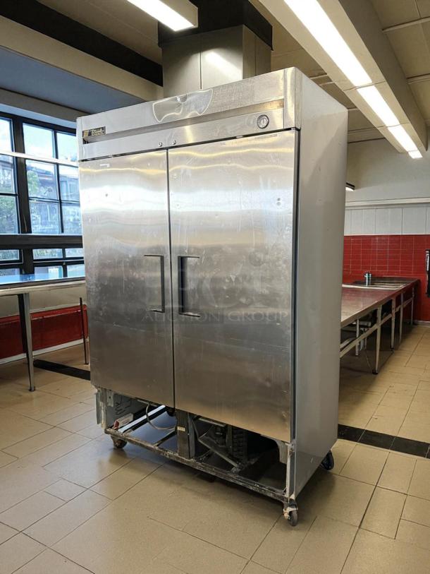 True T-49-HC 54" reach-in refrigerator, two solid doors, left/right hinge, stainless finish, tested, working, great condition.