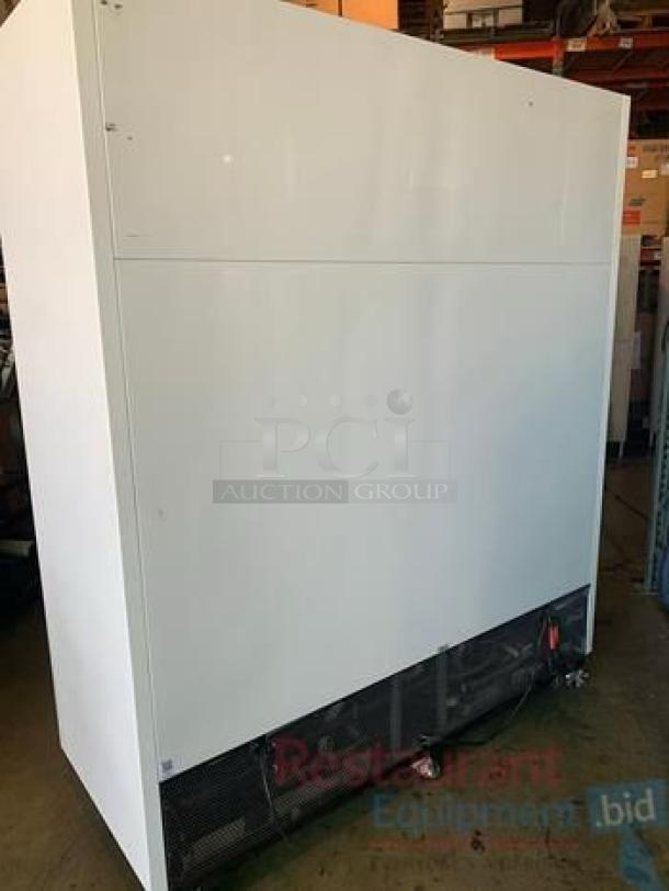 True TAC-72-LD 72" open-air merchandiser, excellent condition, fully tested, 208-230V, True Manufacturing Co.