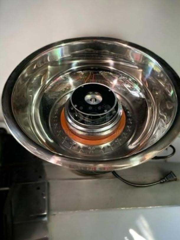 Brand New 100% Chef Snack Cotton Mini-Pro 600 Cotton Candy Machine, 110V, stainless steel bowl, fully tested and working.