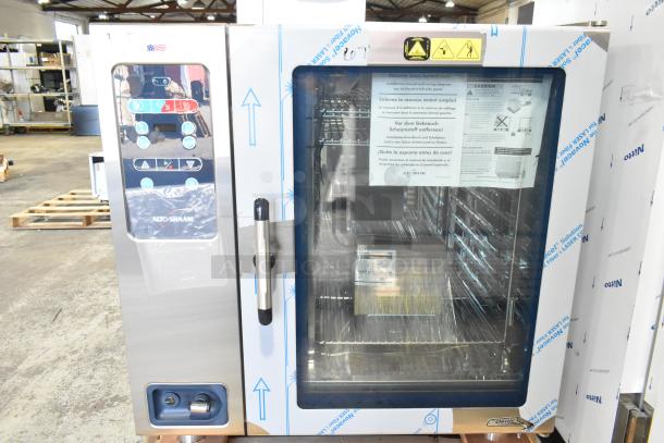 BRAND NEW 2018 Alto Shaam CTC10-20E stainless steel commercial combi convection oven, 440-480V, 3-phase.