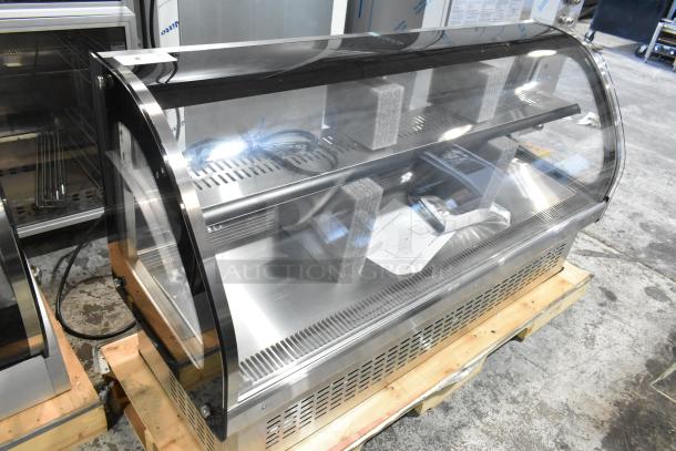 BRAND NEW 2025 Vollrath RDE7160 60" curved glass refrigerated display cabinet. 120V, 1 phase. Scratch and dent condition.
