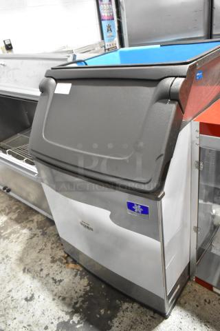 BRAND NEW SCRATCH AND DENT! Manitowoc D570 Stainless Steel Ice Storage Bin - 532 lb. - Item #1208419