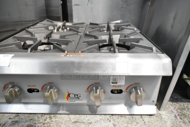 BRAND NEW CPG R-CPG-24-NL 4 Burner Stainless Gas Range, 88,000 BTU, scratch and dent condition.