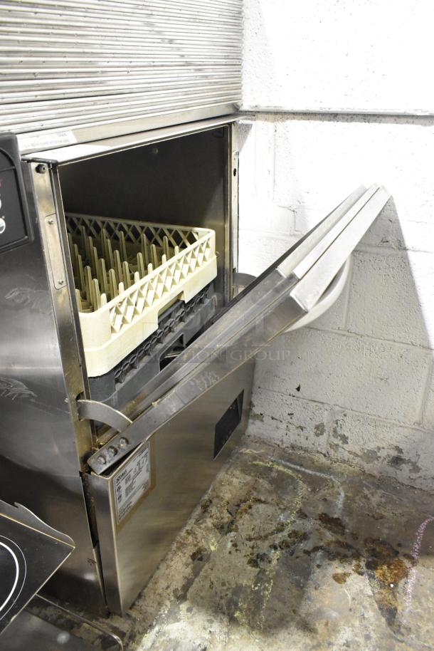 2018 Noble Wareforce UH30-E dishwasher, stainless steel, undercounter, door issue, 208/230V, used condition.