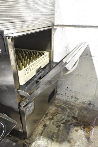 2018 Noble Wareforce UH30-E dishwasher, stainless steel, undercounter, door issue, 208/230V, used condition.