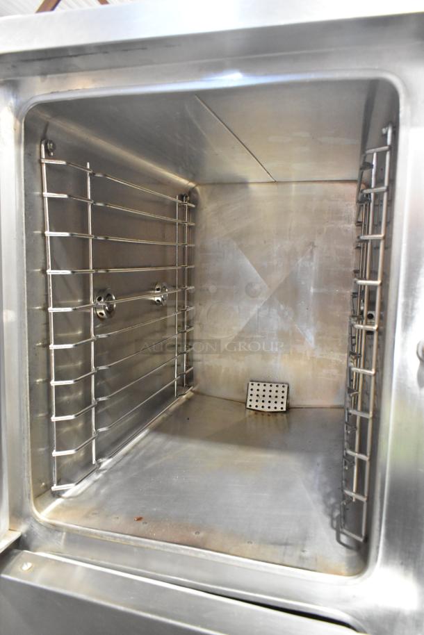 Southbend GSX-10HE stainless steel steam cabinet interior, commercial-grade, natural gas powered, 190,000 BTU.