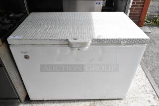 Whirlpool WZC3115DW00 Metal Chest Freezer. 115 Volts, 1 Phase. - Item #1208489