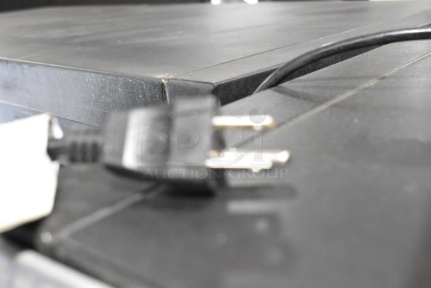 2016 Hobart HTi metal commercial countertop food portioning scale, 120/208-240V, 1 Phase. Power cord shown.