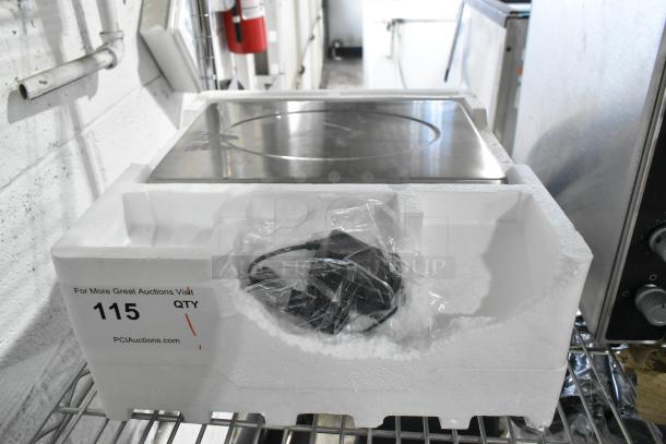 Brand new 2025 AvaTek 334PCS60, 60 lb. digital price computing scale with minor scratches and dents, in original packaging.