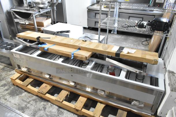 BRAND NEW ServIt 423EST5WOPB Five Pan Electric Steam Table, partially enclosed base, angled sneeze guard, 208/240V.