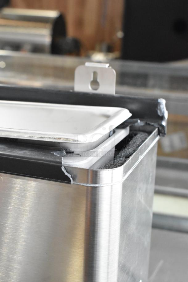 New Server CW-T 87750 ConserveWell Heated Dipper Well, 120V, 1 Phase, scratch and dent condition, lid detail shown.