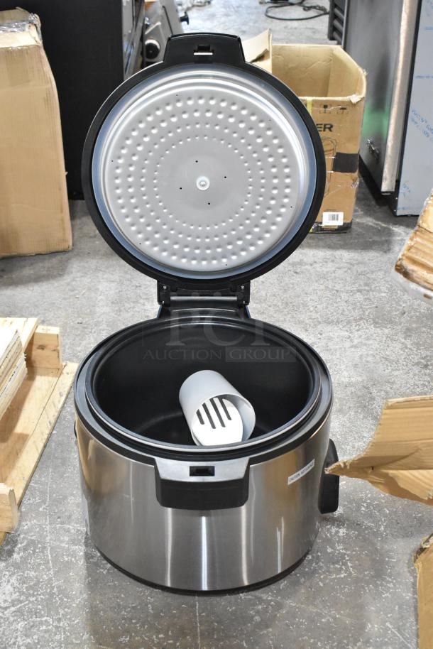 Brand new Galaxy 177RCSGB60 rice cooker/warmer, 60 cup capacity, stainless steel. 120 volts, 1 phase, scratch and dent condition.