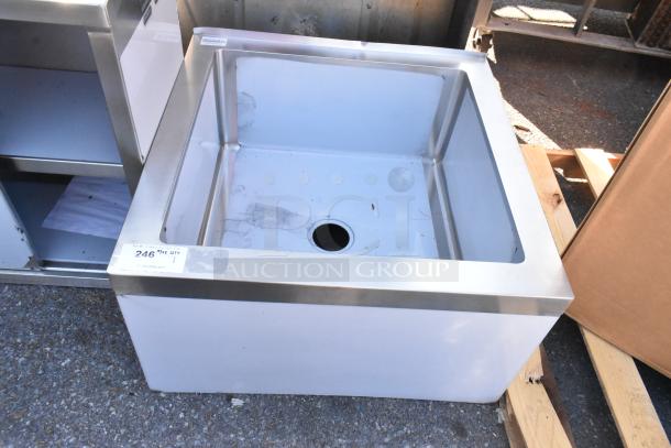 BRAND NEW Steelton 522MS242412 24"x24"x12" 16-gauge 304 stainless steel mop sink with scratch and dent condition.