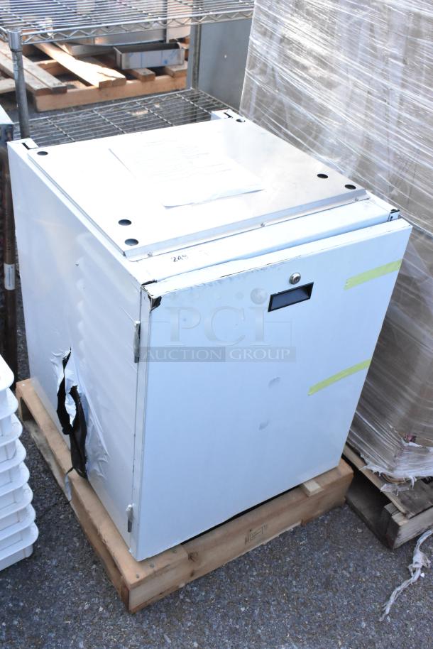 BRAND NEW 2024 Scotsman HST21-A stainless steel ice dispenser stand, 21.5" x 23.75", scratch and dent with visible damage.