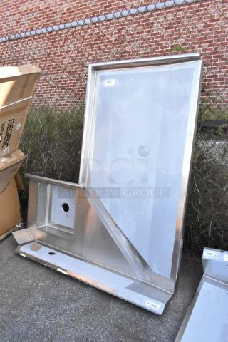 BRAND NEW Regency 600DDTI72L 6' 16-Gauge Stainless Steel Soiled L-Shape Dishtable, Left Island. Scratch and dent, no legs.