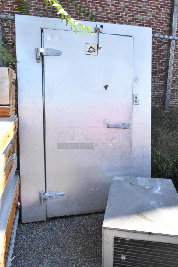 Hartford Walk-In Box with compressor and Heatcraft ADT090AKOLK 115V evaporator fan; durable metal exterior.