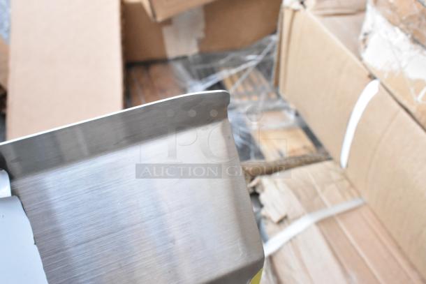 Steelton 522CS11818N stainless steel sink, new with visible dents; features single bay design, durable construction.