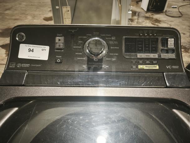 GE® 5.0 cu. ft. washer GTWS8655D0MC, stainless steel basket, steam feature, control panel visible, used condition.
