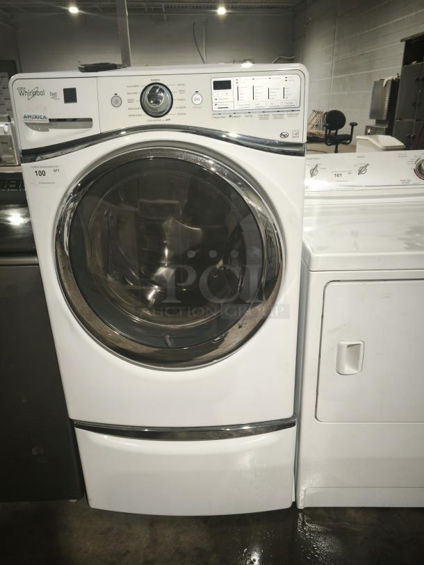 Whirlpool WFW94HEAW front-load washer, white, Duet model, digital display, knob controls, excellent condition.