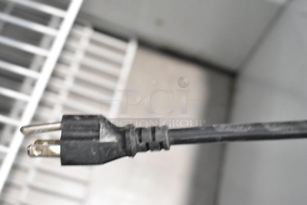 U Star USGF-1L Back Bar Cooler, black power plug detail, 115V, 1 Phase.