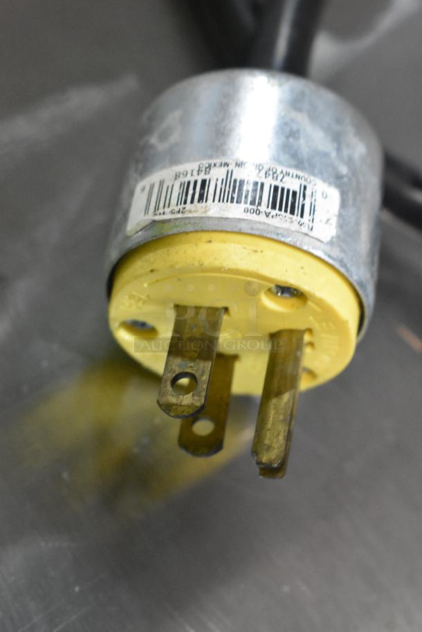Star Pro Max 2.0 PGT14 Panini Press plug. Stainless steel, 120V, 1 phase. Close-up of power plug with barcoded label.