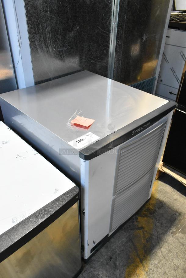 Brand new Scotsman NS0922A-32B nugget ice machine. Stainless steel, 956 lb capacity, scratch and dent, 208/230V, 1 phase.