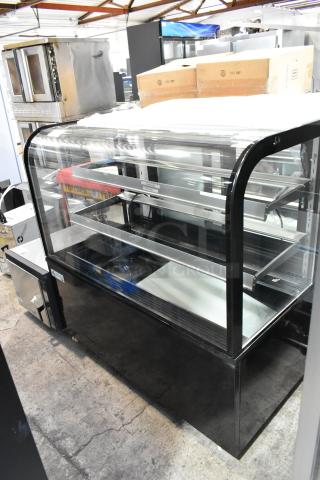 BRAND NEW Avantco 193BCD48B 48" curved glass black dry bakery display case with minor scratches. 115V, 1 Phase.