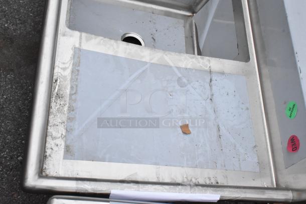 Brand new Regency 600S3182418R stainless steel 3-bay sink, right-side drain board, no legs. Scratch and dent condition.