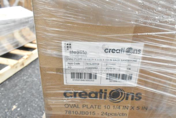 Steelite International box for oval plates, model 7810JB015, sealed in plastic wrap. Includes 52 scratch and dent items.