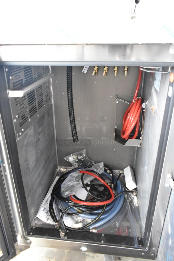 Perlick DDS36 stainless steel kegerator interior, showing hoses and wiring. Brand new scratch and dent condition, 115V, 1 Phase.