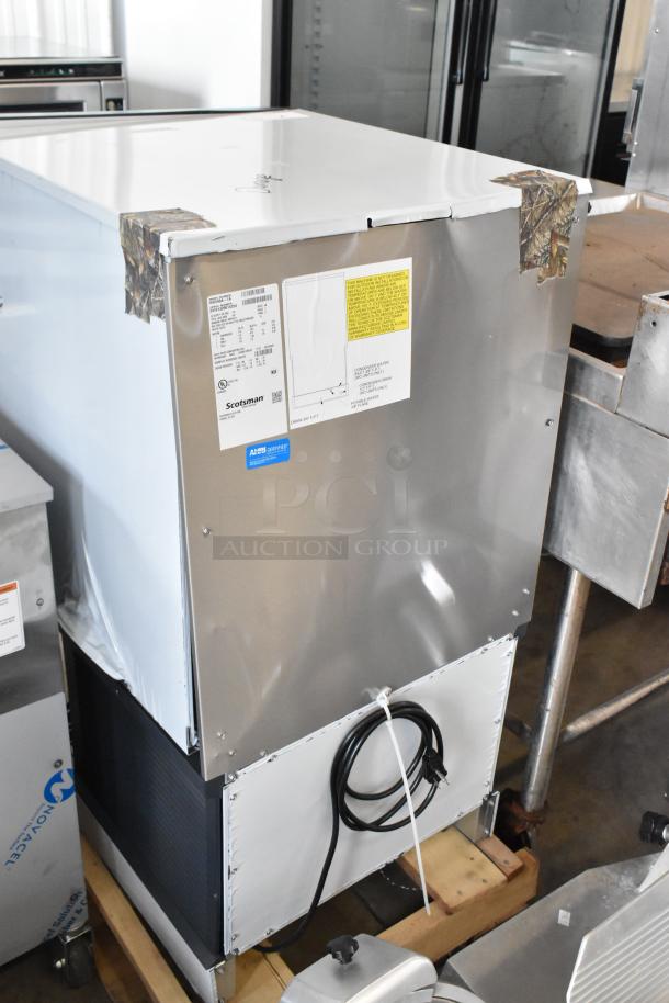 BRAND NEW Scotman HID540A-1A ice machine, stainless steel, countertop, 115 volts, 40 lb. bin, commercial use, scratch and dent condition.