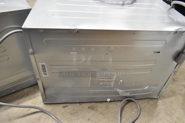 KoolMore KM-MD-1SS stainless steel microwave drawer, new with scratch and dent, visible glass damage, 120V, 1 phase.