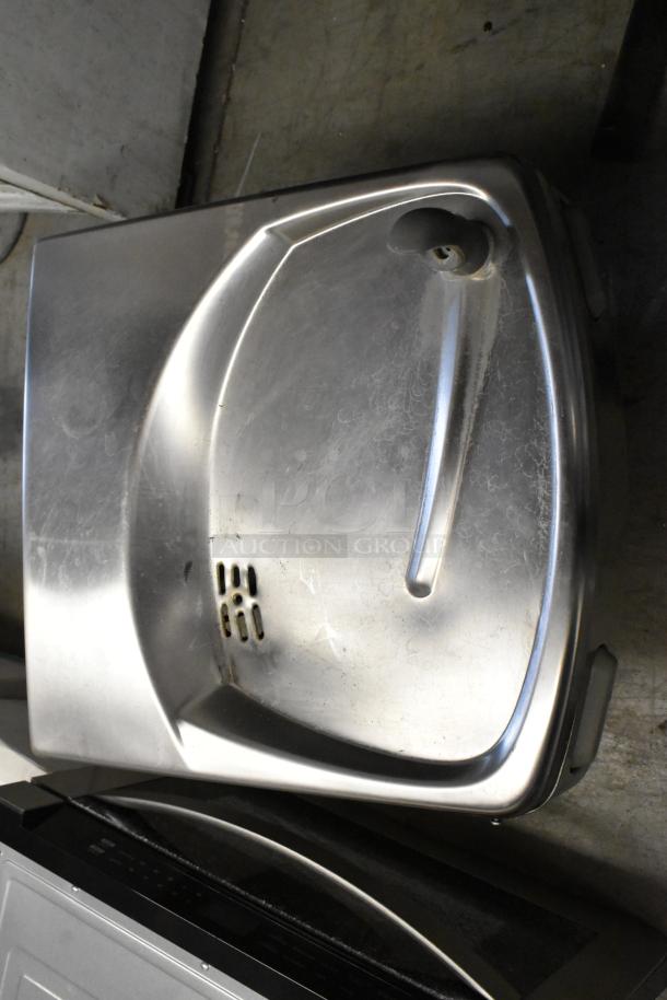 BRAND NEW Oasis Versacooler II 8 GPH stainless steel drinking fountain, 115 volts, with minor scratches and dents.