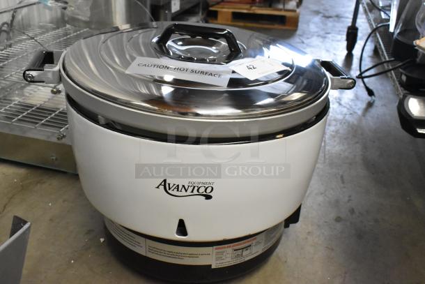 Brand new Avantco 177GRCB110NAT natural gas rice cooker/warmer, 110 cup capacity, 24,000 BTU, with "Caution: Hot Surface" label.