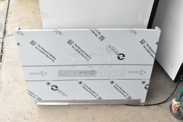 Brand new Southbend S361D 36" stainless steel gas range, 6 burners, 203,000 BTU, scratch and dent condition.