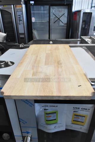 Brand new wood pattern under shelf, light finish, scratch and dent condition. Multipurpose and sturdy.