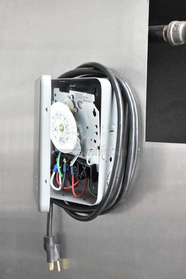 Marsal & Sons SD448 pizza oven controls. Stainless steel, single deck, natural gas, 95,000 BTU. Cooking stones included.