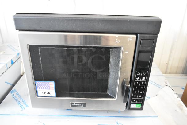 2021 Amana RC30S2 stainless steel commercial microwave oven, 208/240V, 1 phase, features keypad, USA label.