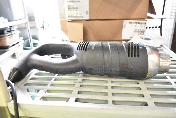 AvaMix 928IBMD10 10" immersion blender; medium-duty, variable speed, 120 volts, 1 phase, used condition with visible wear.