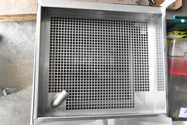 Vito XM Stainless Steel Mobile Oil Filtration System with grate, commercial casters, 120V, 1 phase, excellent condition.