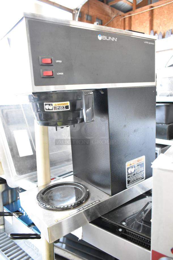 2022 Bunn VPR stainless steel coffee machine, commercial countertop with 2 burners, 120V, 1 phase, excellent condition.