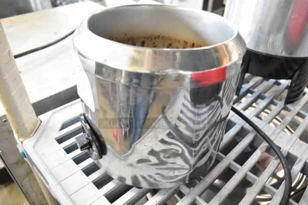 Server FS-2 stainless steel countertop food warmer in used condition. Features a 120-volt, 1-phase connection.