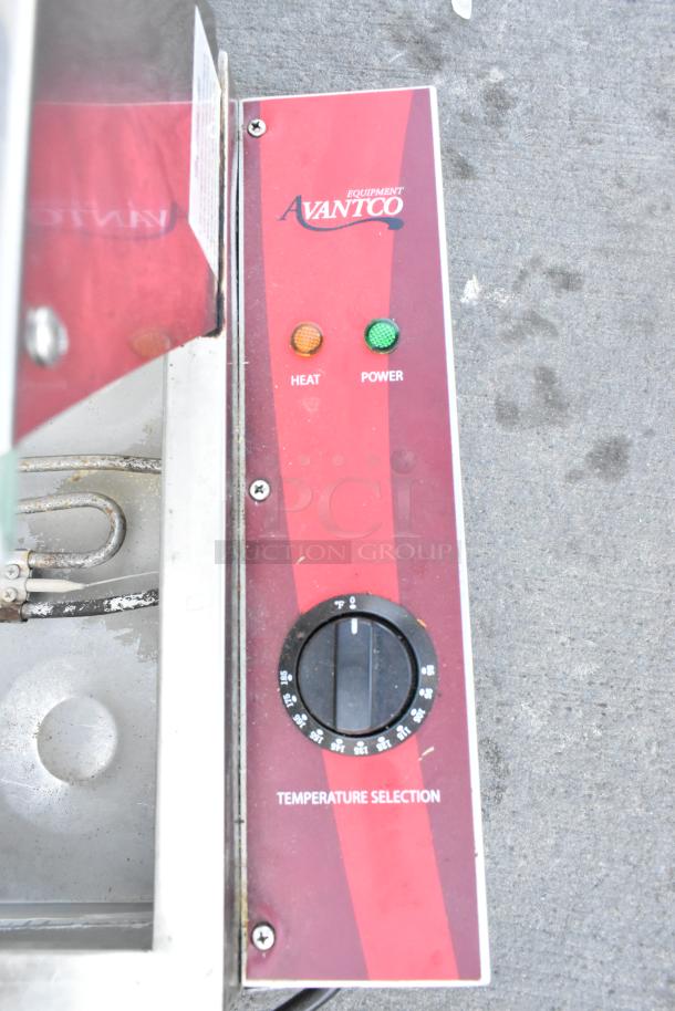 New Avantco Bain Marie, scratch and dent. Features heat and power indicator lights, temperature dial, and stainless steel build.