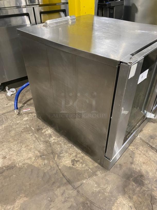 Moffat TurboFan G32D5 commercial convection oven, stainless steel, 5-pan capacity, blue gas connector, used condition.