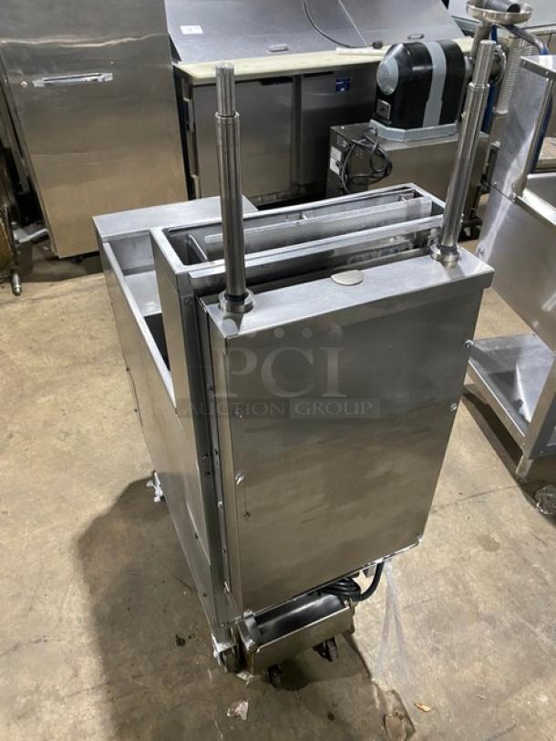 Pitco Solofilter Solstice Supreme Series SFSSH55TRJS stainless steel deep fat fryer, split tank, digital controls, on casters.