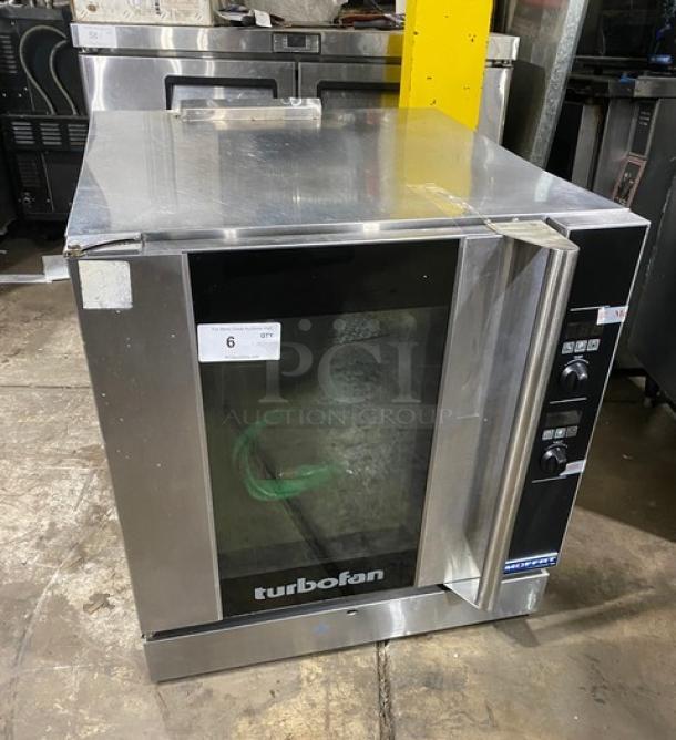 Moffat TurboFan G32D5 convection oven, stainless-steel, gas-powered, 5-pan, built-in slide, blue gas connector, SN: 755326.