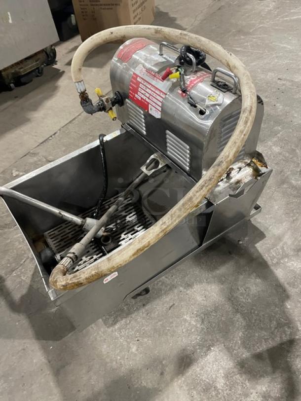 RF Hunter Filtrator HF-130 commercial oil filtration system, stainless steel, electric powered, on casters, model SN: 19092.
